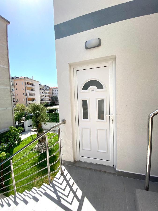 Apartments Monika Budva Eksteriør billede