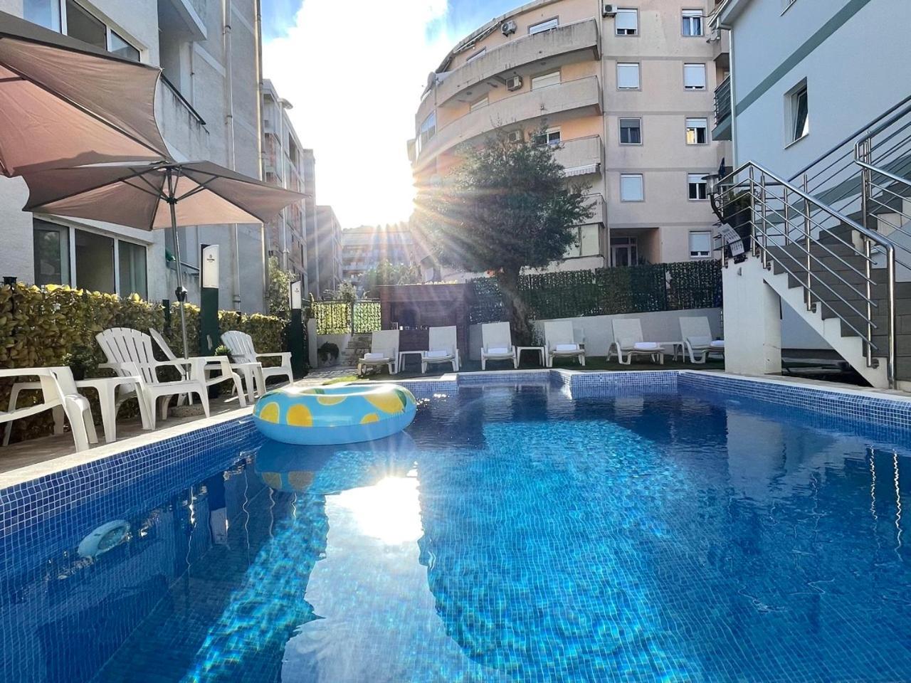 Apartments Monika Budva Eksteriør billede